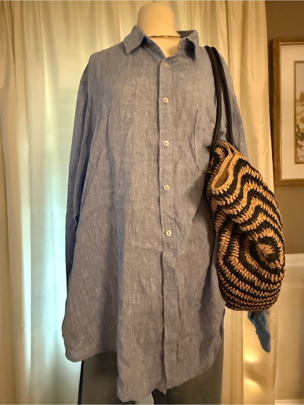 100% Linen Light Blue Button-Down Shirt - Picture 3 of 9